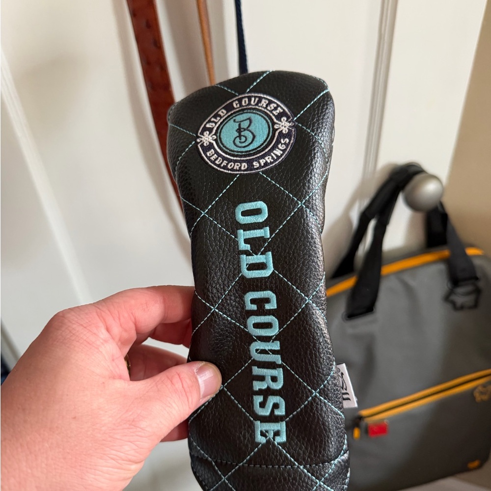 Bedford Springs Black & Teal Quilted Golf Club Headcover